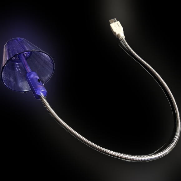 USB reading lamp - Picture 3 of 8